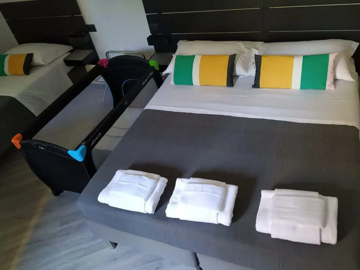 Lisauro Apartment Fieschi Genua 0*,
