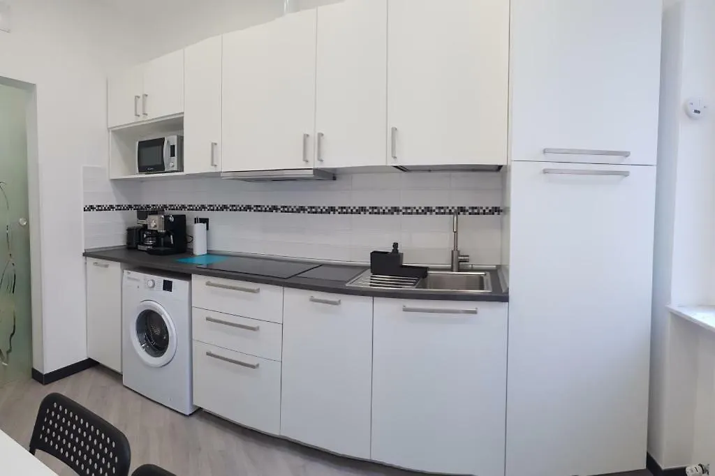 Lisauro Apartment Fieschi Genoa 0*,
